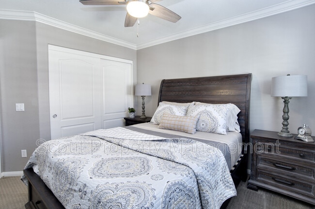 Building Photo - 40021 Spring Pl Ct