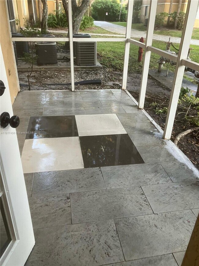 Building Photo - 4025 W McNab Rd