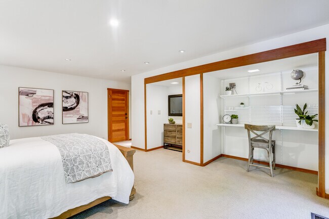 Building Photo - 1 Rimrock Rd