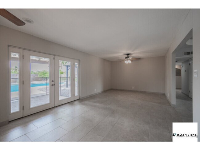 Building Photo - A Radiant 3/2 Gem in MesaWhere Comfort Mee...