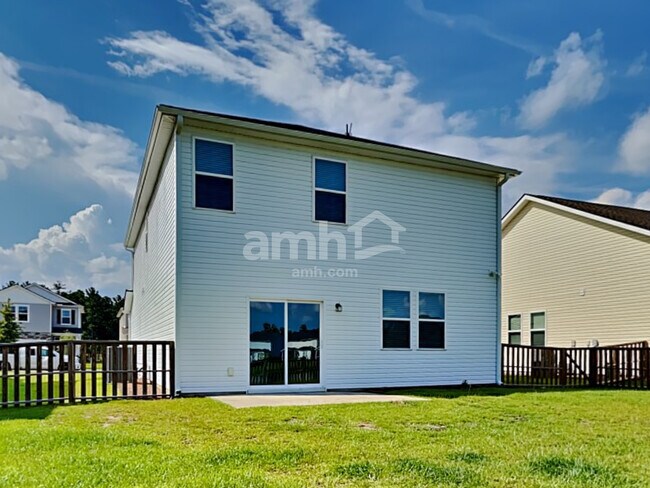 Building Photo - 317 Azore Way