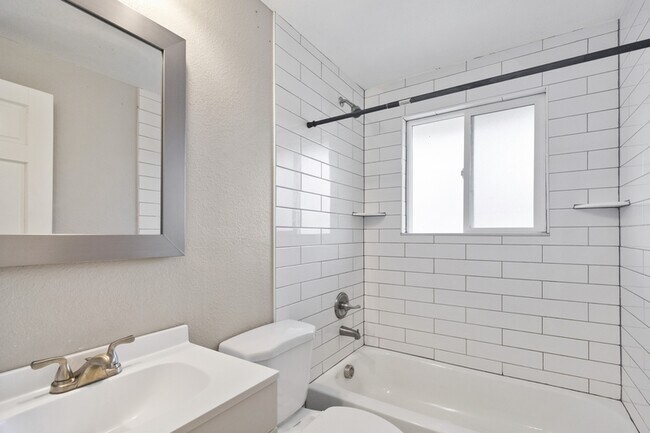 Building Photo - 8152 Ames Way