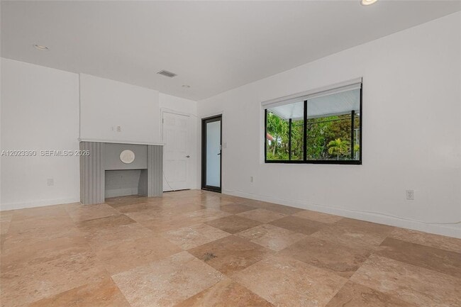 Building Photo - 344 Payne Dr