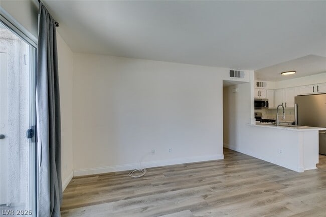 Building Photo - 3065 Casey Dr