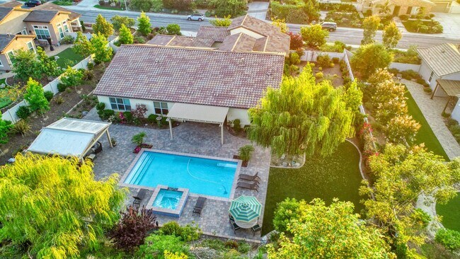 Building Photo - 5 Bedroom Resort-Style Estate with Pool, Spa & RV Parking