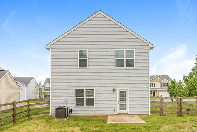 Building Photo - 1132 Aprilia Ln