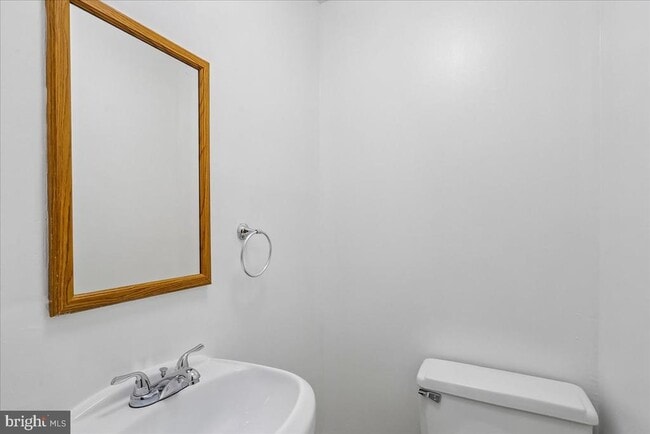 Building Photo - 108 Baggett Pl