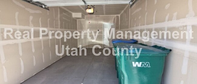 Building Photo - 3323 Hardman Way