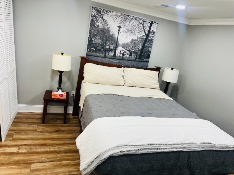 Building Photo - 1028 Crittenden St NE