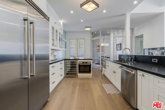 Building Photo - 10100 Empyrean Way