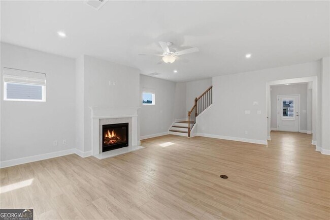 Building Photo - 2044 Garvin Rd