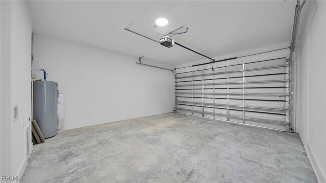 Building Photo - 1123 Hightower Ave S