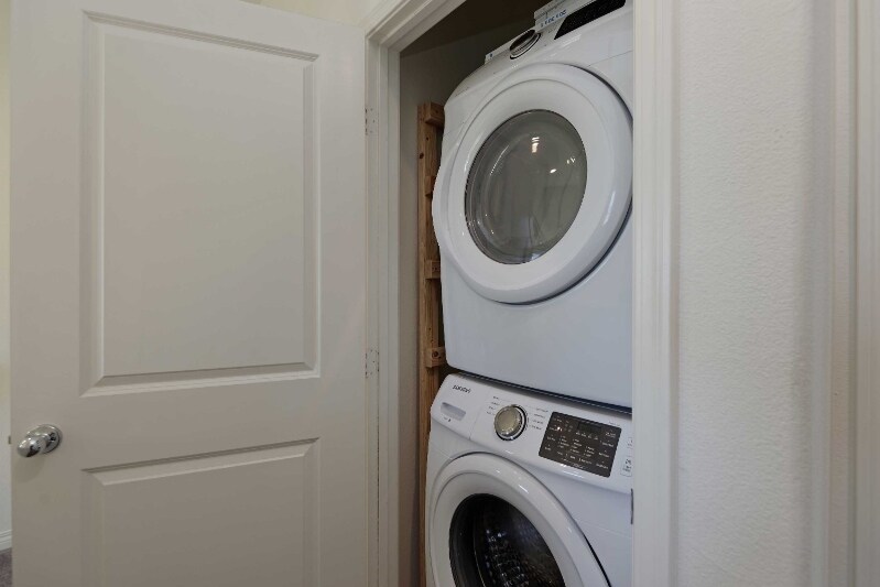 Building Photo - 529 Sandpiper Wy