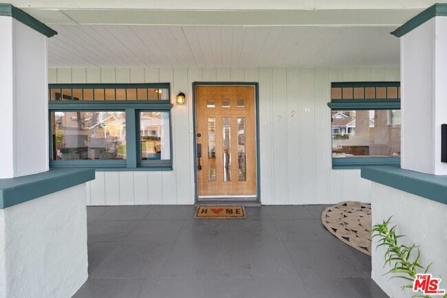 Building Photo - 1728 W 39th St