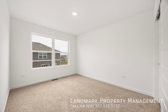 Building Photo - 6367 Ulster Dr