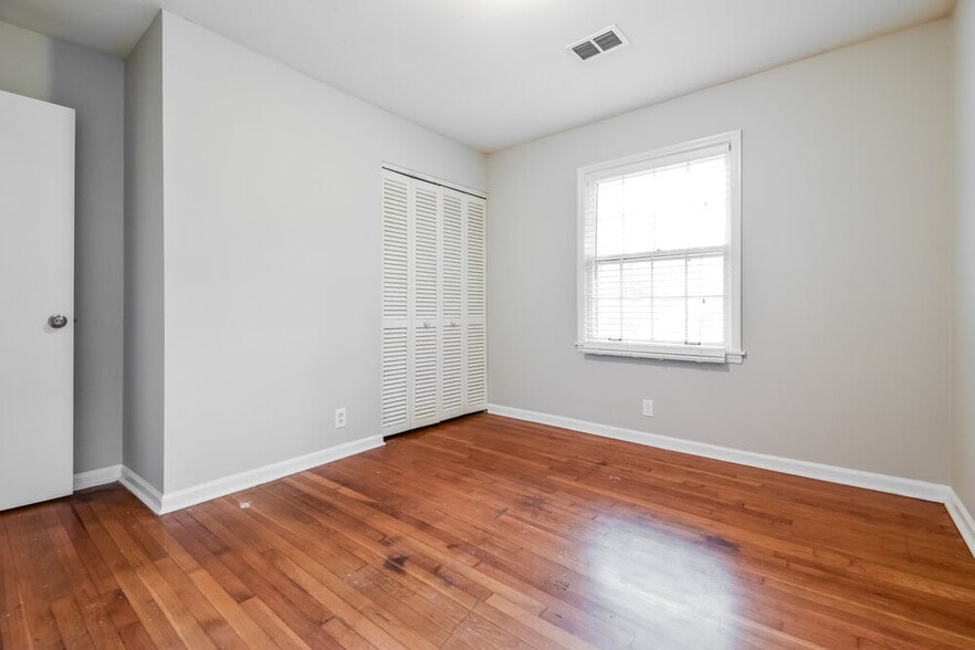 Building Photo - 4100 Pierce Rd