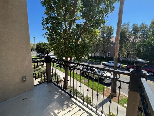 Building Photo - 57 Viburnum Way