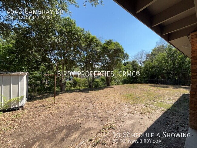 Building Photo - 4543 Cambray Dr
