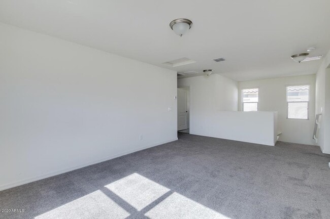 Building Photo - 3411 W Hayduk Rd