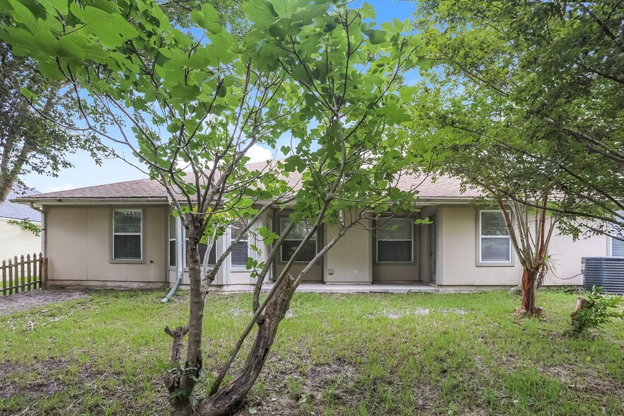 Building Photo - 9260 Topohill Ct