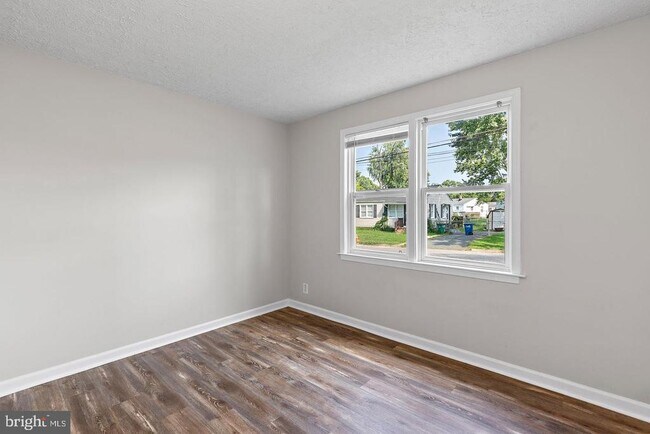 Building Photo - 43 Defense Dr