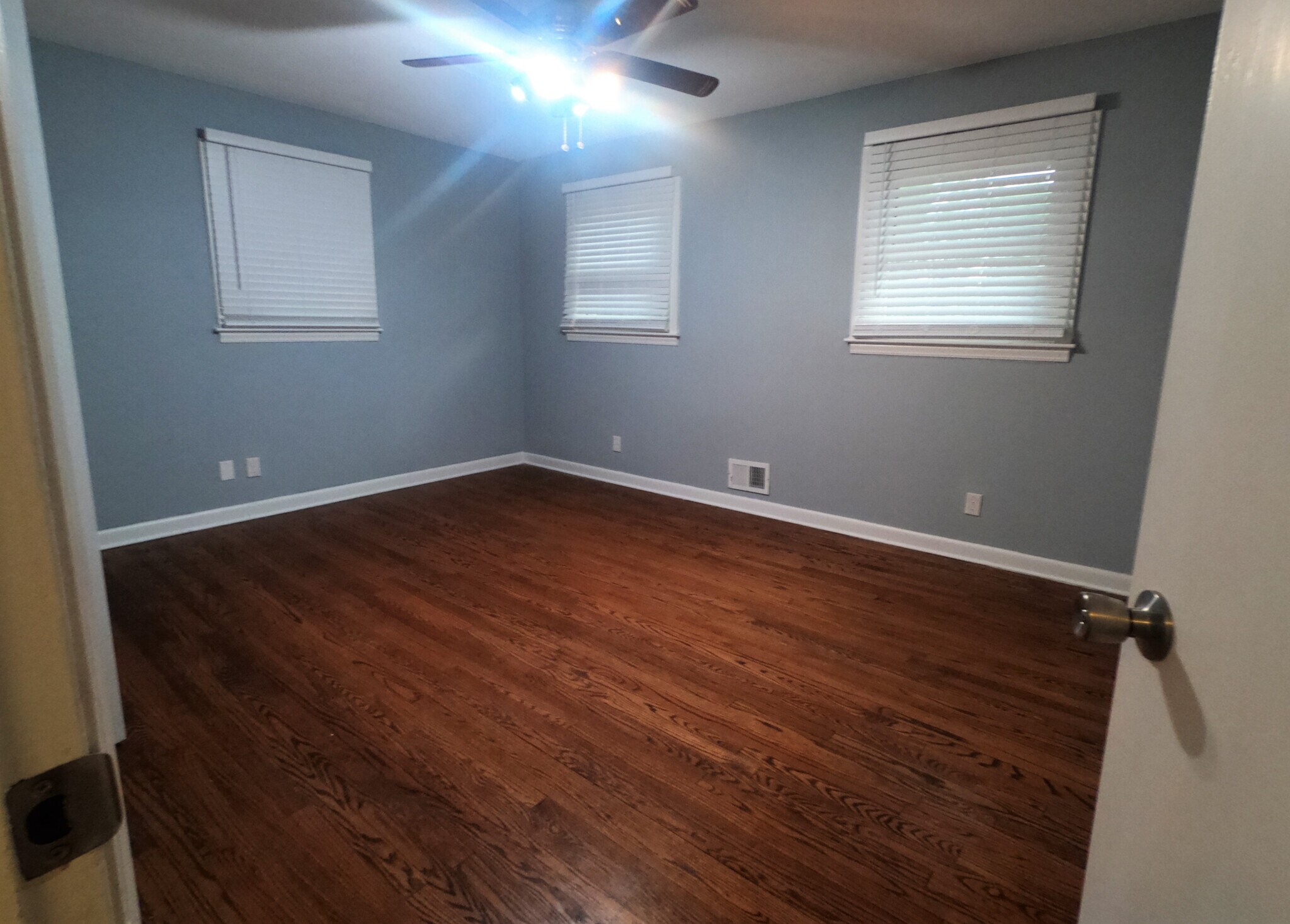 master bedroom - 2409 Boiling Springs Rd