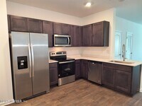 Building Photo - 9318 Kiskadee Ct