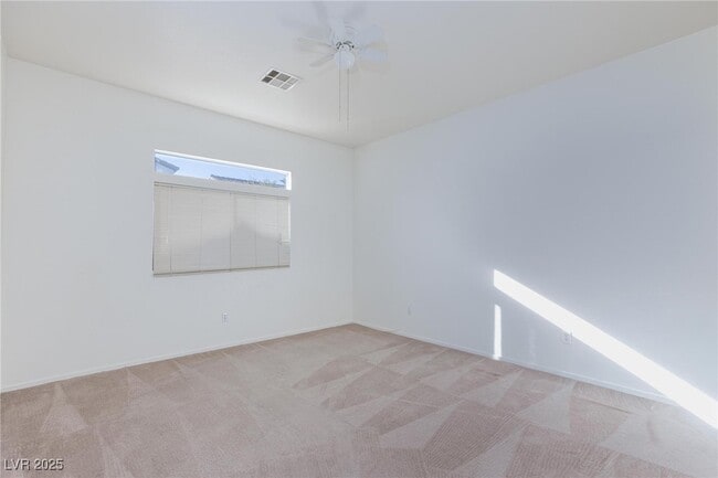 Building Photo - 109 La Suena Ct