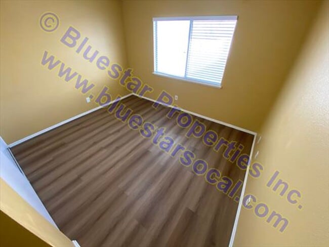 Building Photo - 21354Pow