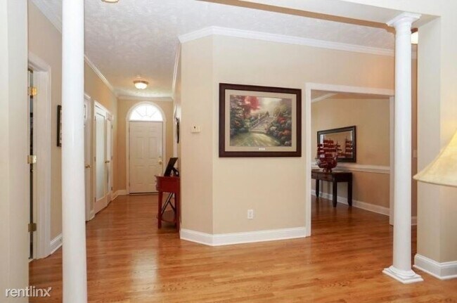 Building Photo - 4 br, 3 bath House - 6826 Surrey Rd