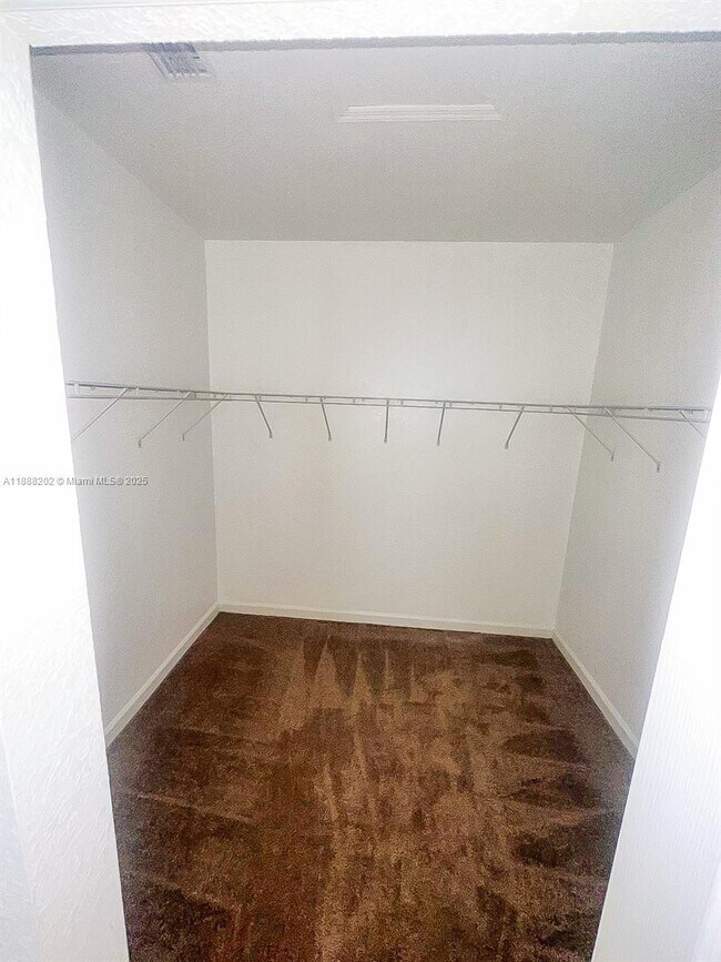 Building Photo - 11958 SW 151 Ave