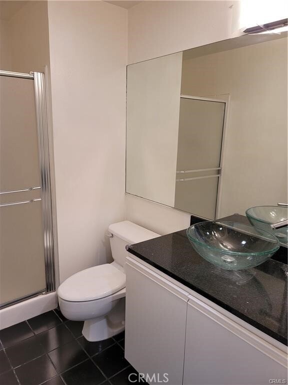 Building Photo - 360 S Los Robles Ave