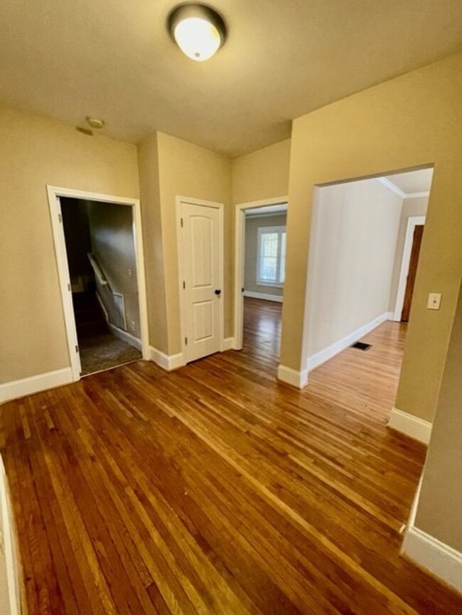 Building Photo - Introducing WesleyHeights401, a charming 3...