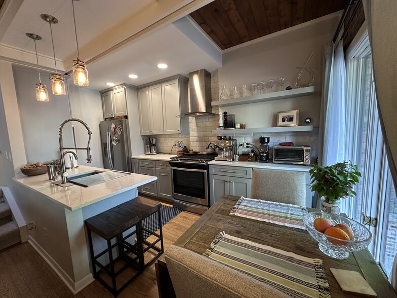 Second floor kitchen - 1846 N Hudson Ave