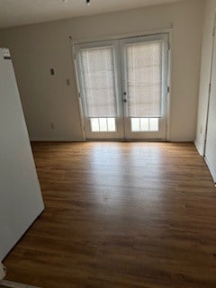 Building Photo - 1127 Strathdon Ave