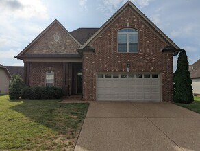 Building Photo - 903 Tanager Pl