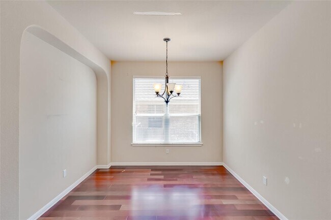 Building Photo - 11300 Cherisse Dr