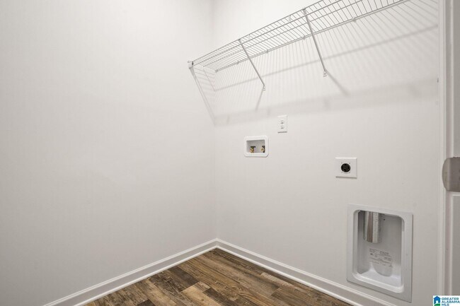 Building Photo - 2052 Gadwall Dr