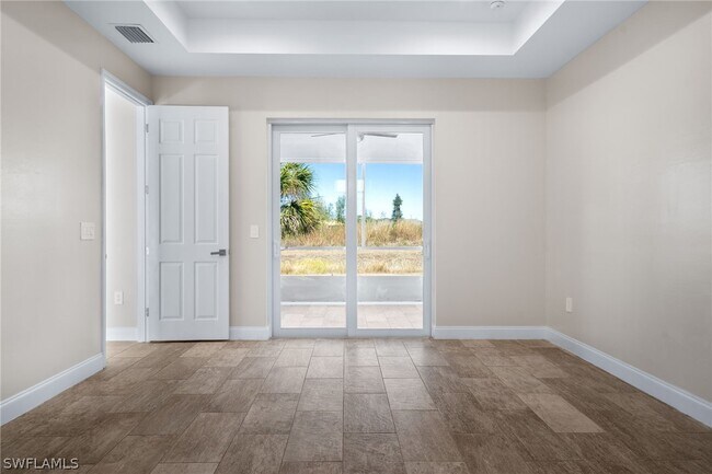 Building Photo - 2708 20th St W