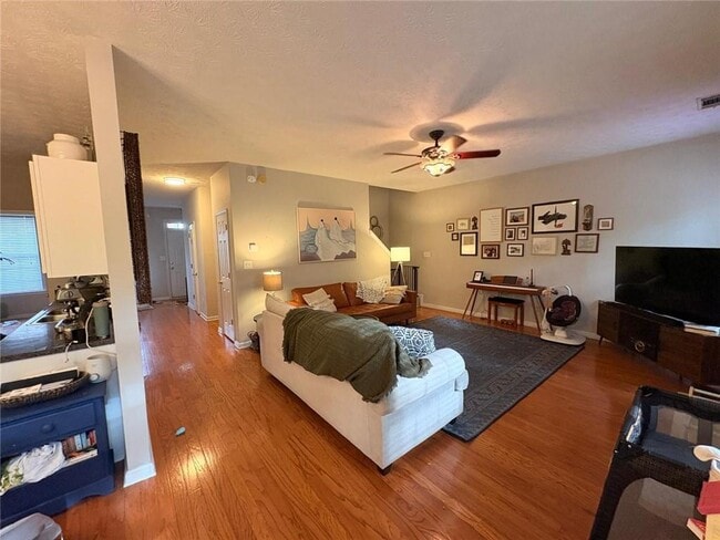 Building Photo - 3082 Kentmere Dr