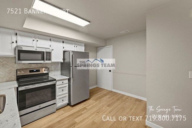 Building Photo - 7521 Banner Ct