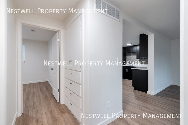 Building Photo - 356 S 1200 E