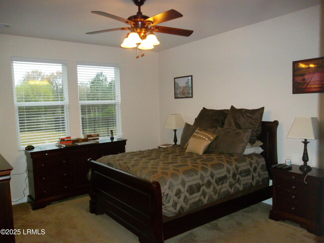 Building Photo - 45 Pennyroyal Way