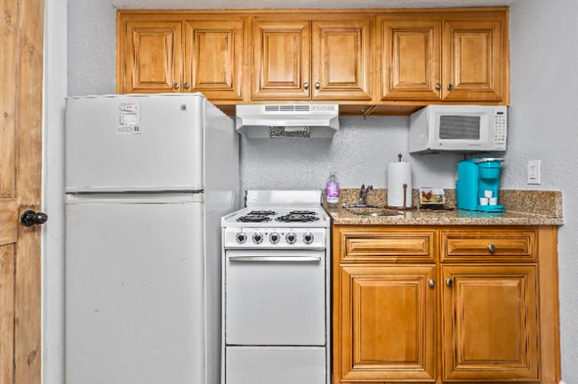 Building Photo - 7200 N Ocean Blvd