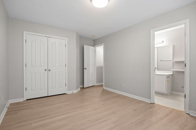 Building Photo - Charming 3-Bedroom Home,  minutes from Downtown Durham & Duke, Pet Friendly!