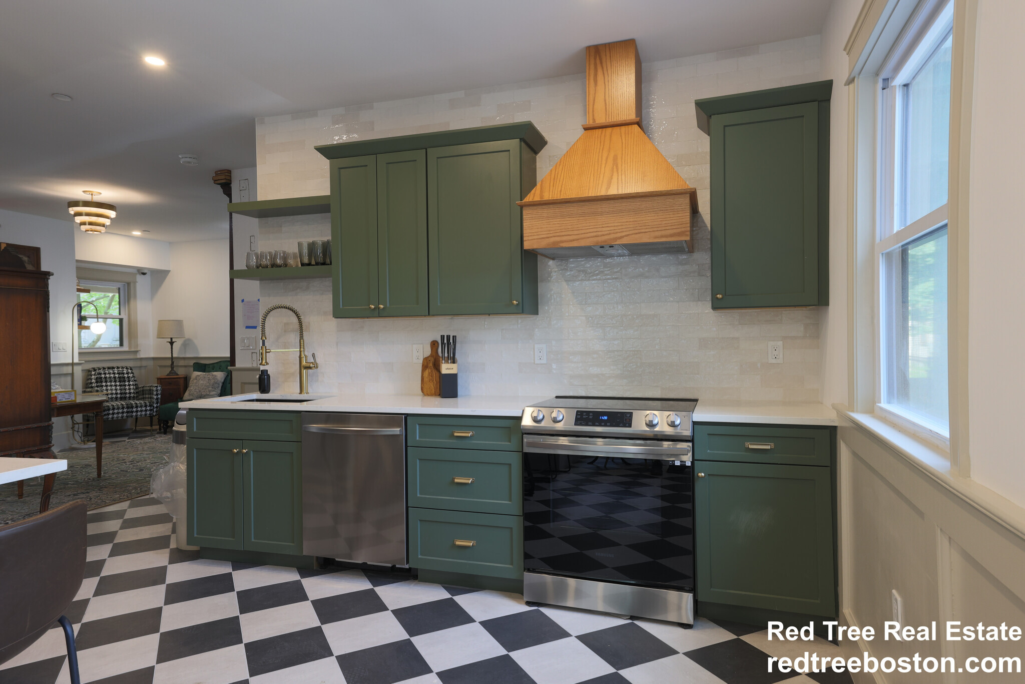 Building Photo - 44 Winslow Rd