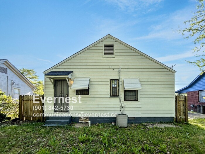 Building Photo - 1507 Wilson St