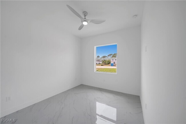 Building Photo - 1153 Countess Ave