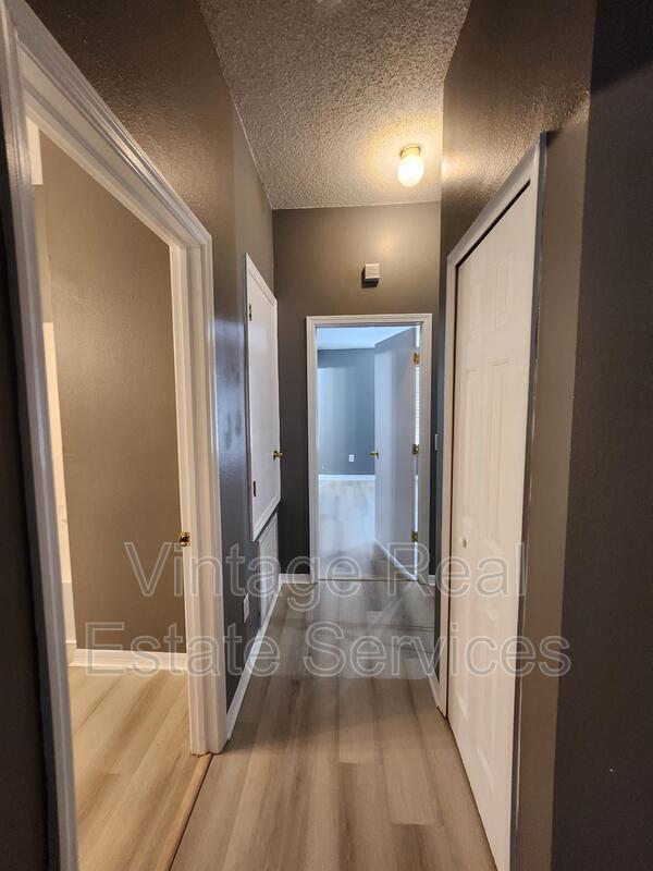 Building Photo - 30151 Barnaby Ln