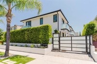 Building Photo - 4418 Kingswell Ave